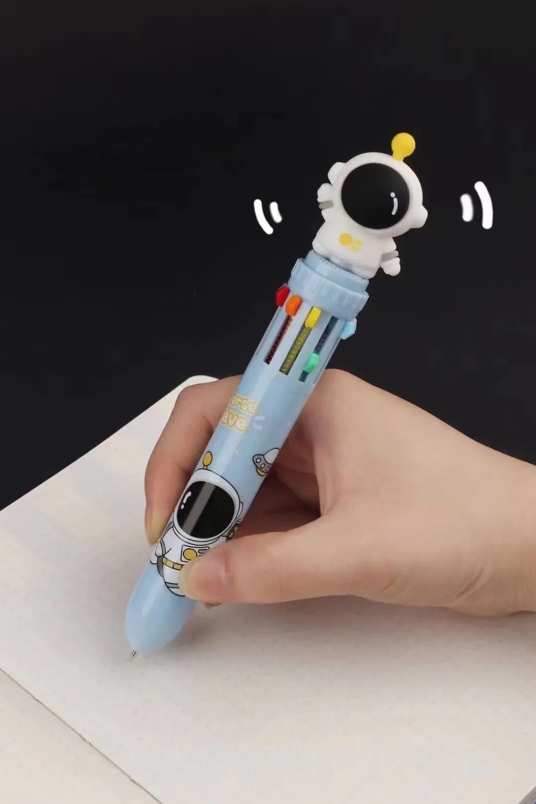 23001 ASTRONAUT 10-COLOR RETRACTABLE BALL PEN-36