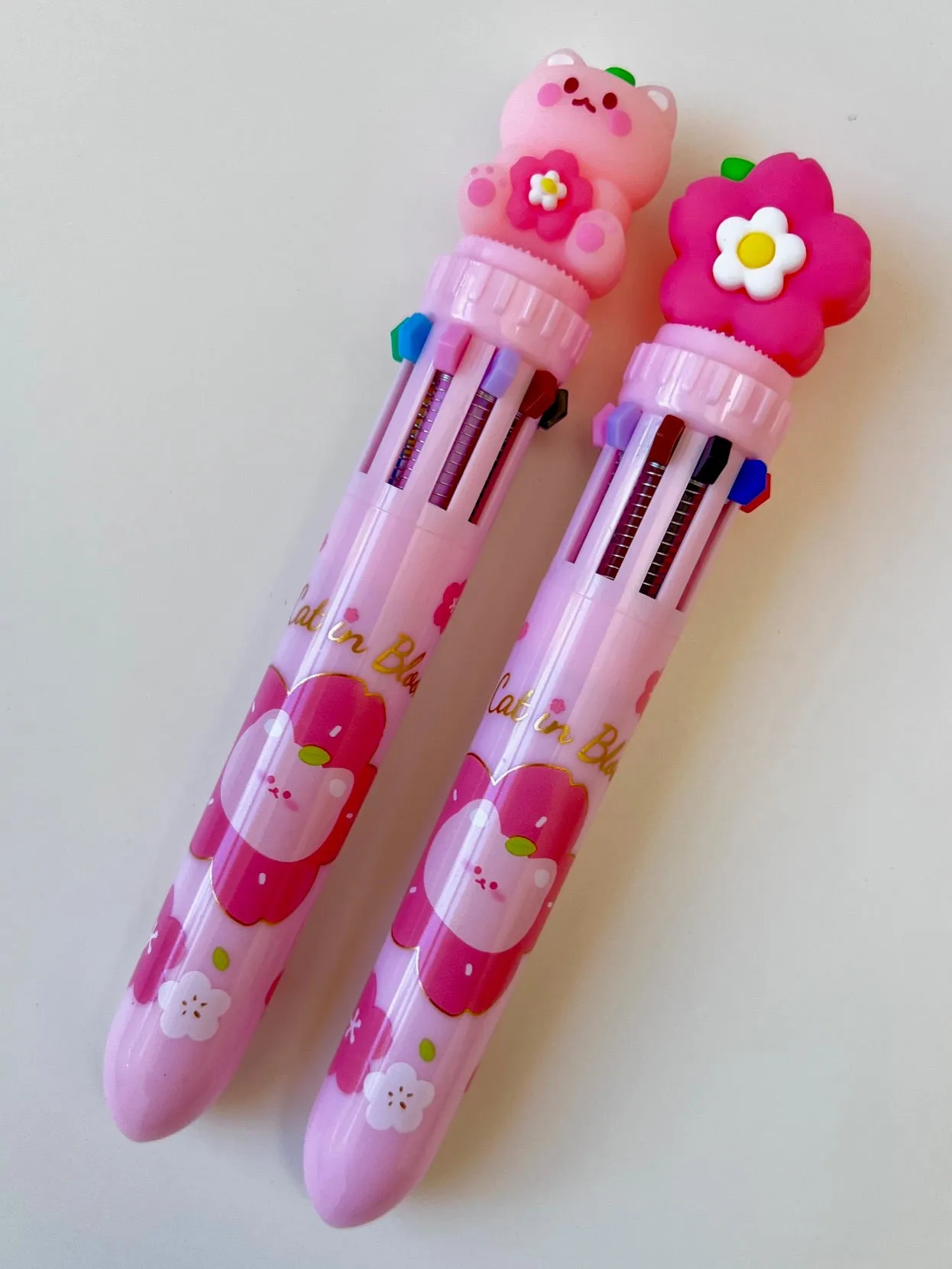 23013 SAKURA CAT 10-COLOR RETRACTABLE BALL PEN-36