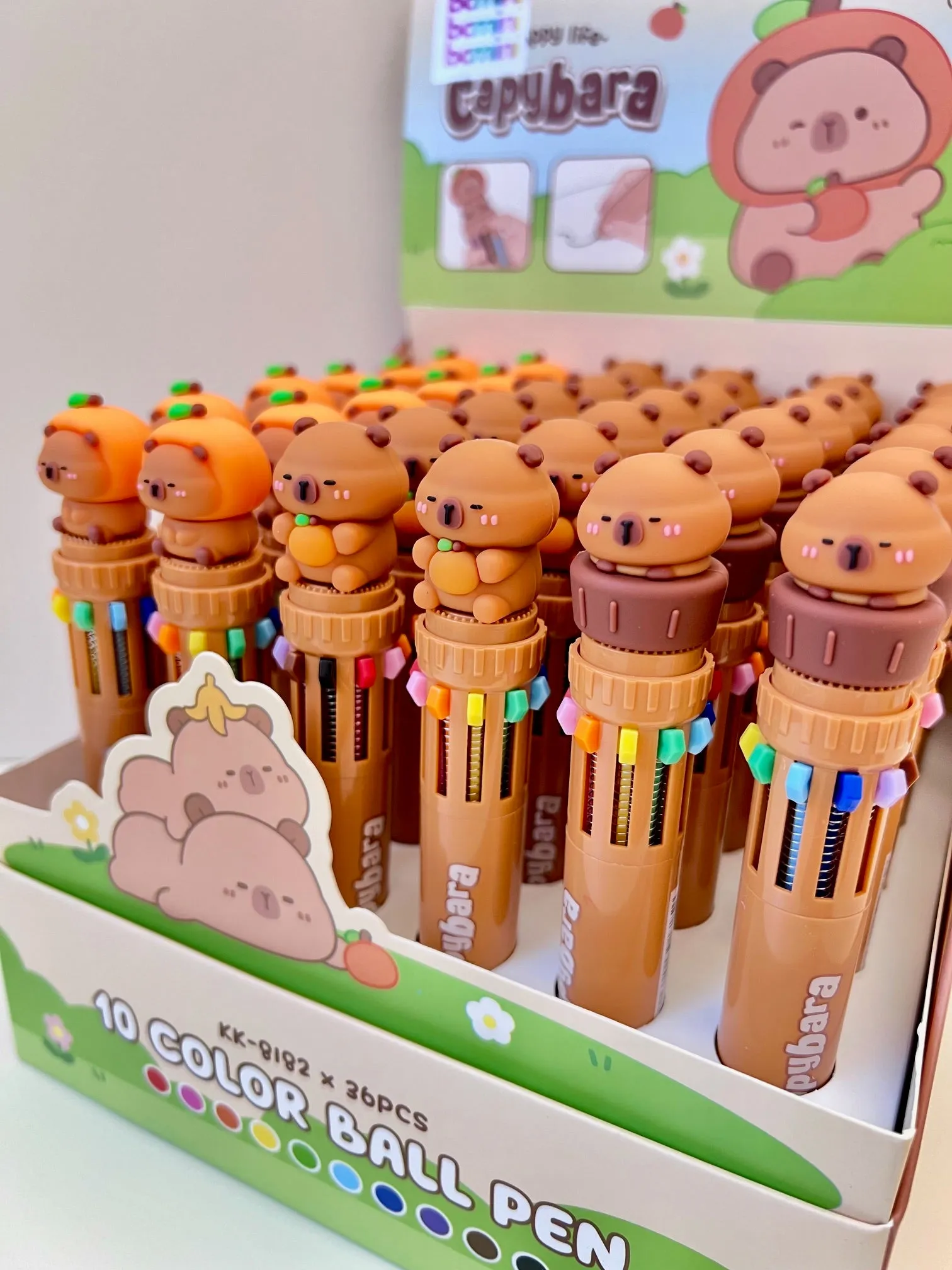 23020 CAPYBARA Vol.2 10-COLOR RETRACTABLE BALL PEN-36