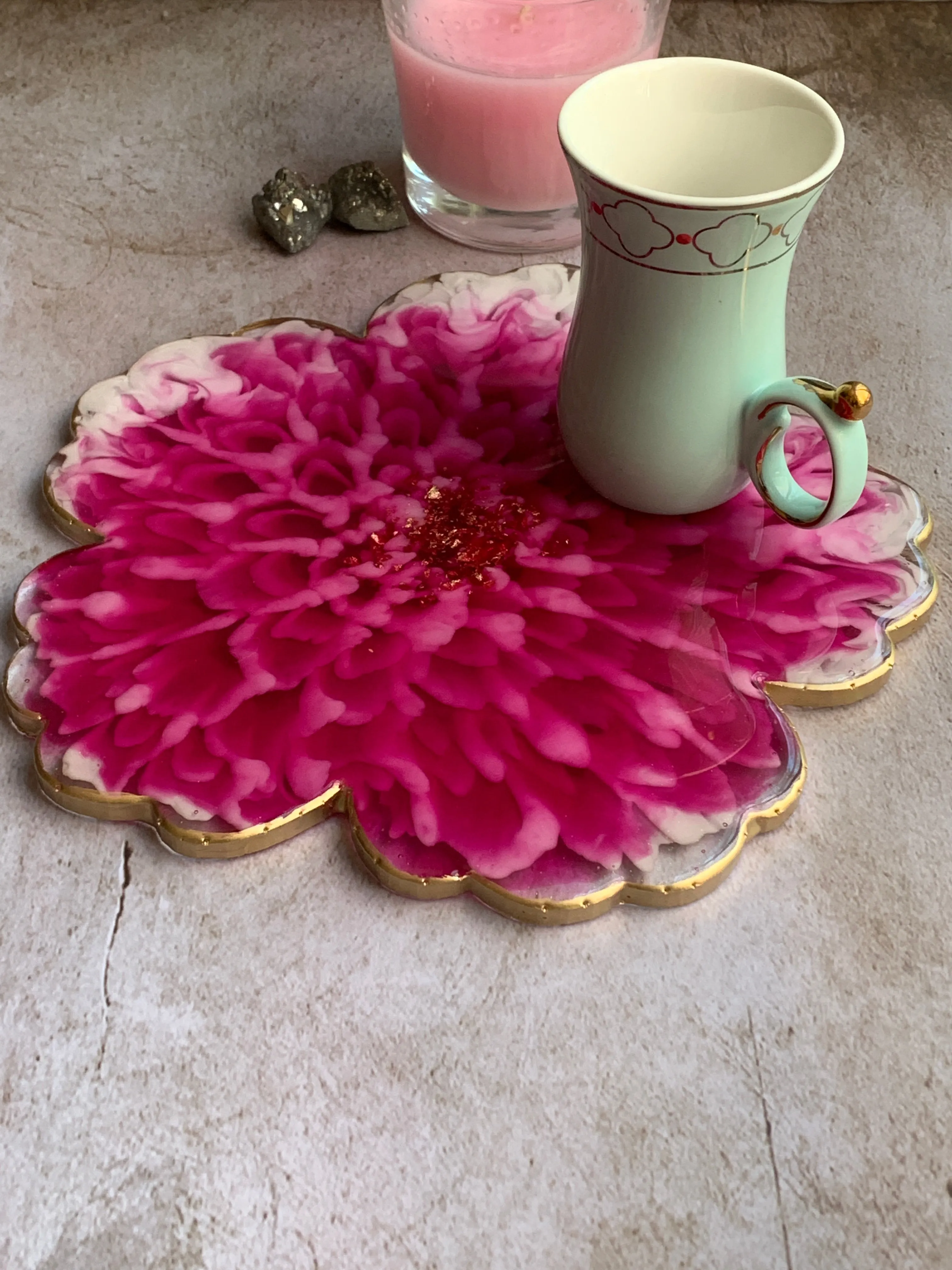 3D Floral Tray - 8.5' Dahlia Magenta