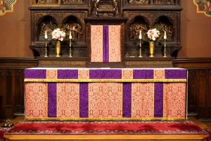 Altar Frontal in Rose 'Davenport' and Superfrontal in Violet 'Holbein'