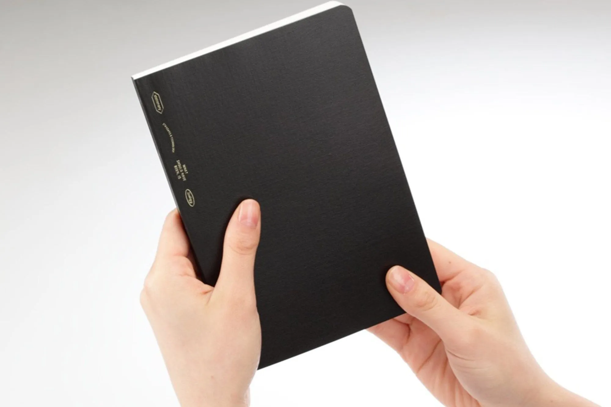 Stalogy 1/2 Year Notebook - A5 - Dot Grid - 186 Pages - Black